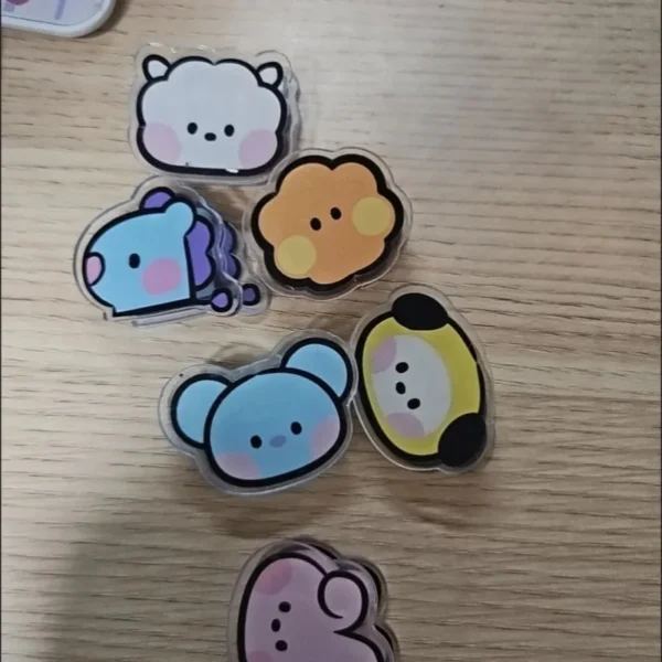 Pinces mémo BT21 en acrylique – Image 6