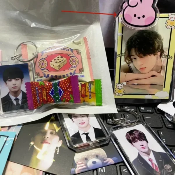 Pinces mémo BT21 en acrylique – Image 5